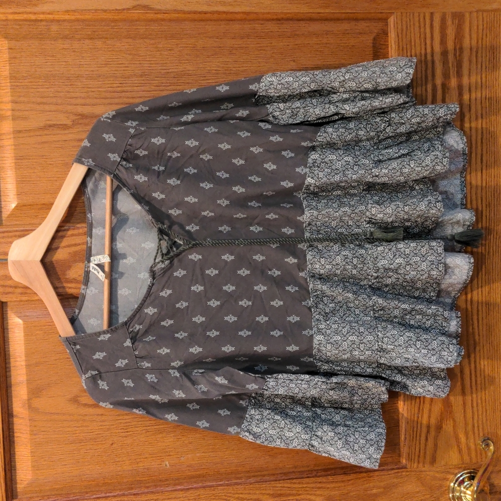 Mudd green boho style top small